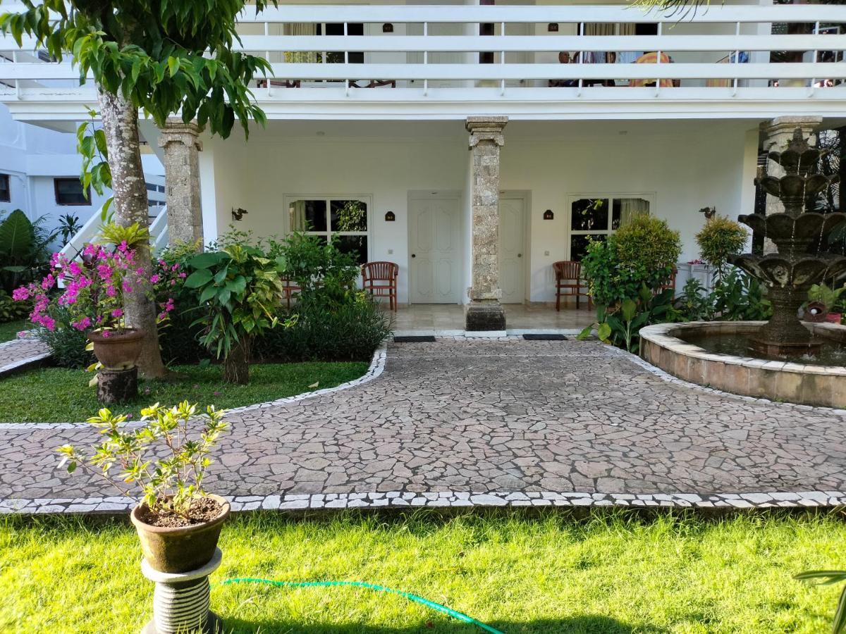 Grand Kumala Hotel Hotel Kumala Legian Kuta Bali Exterior photo